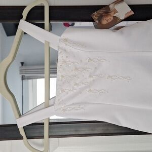 Flower Girl, Bridesmaid, Communion, Special occasion, White Isobella & Chloe NWT